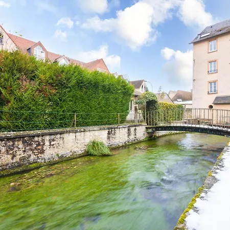 Appartamento Cosy - Parking Privé - Proche Gare Étampes