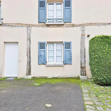 Cosy - Parking Prive - Proche Gare Etampes